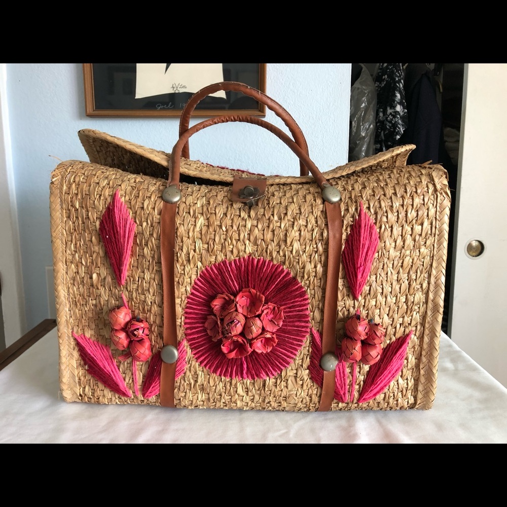 Vintage Acapulco large straw woven beach bag